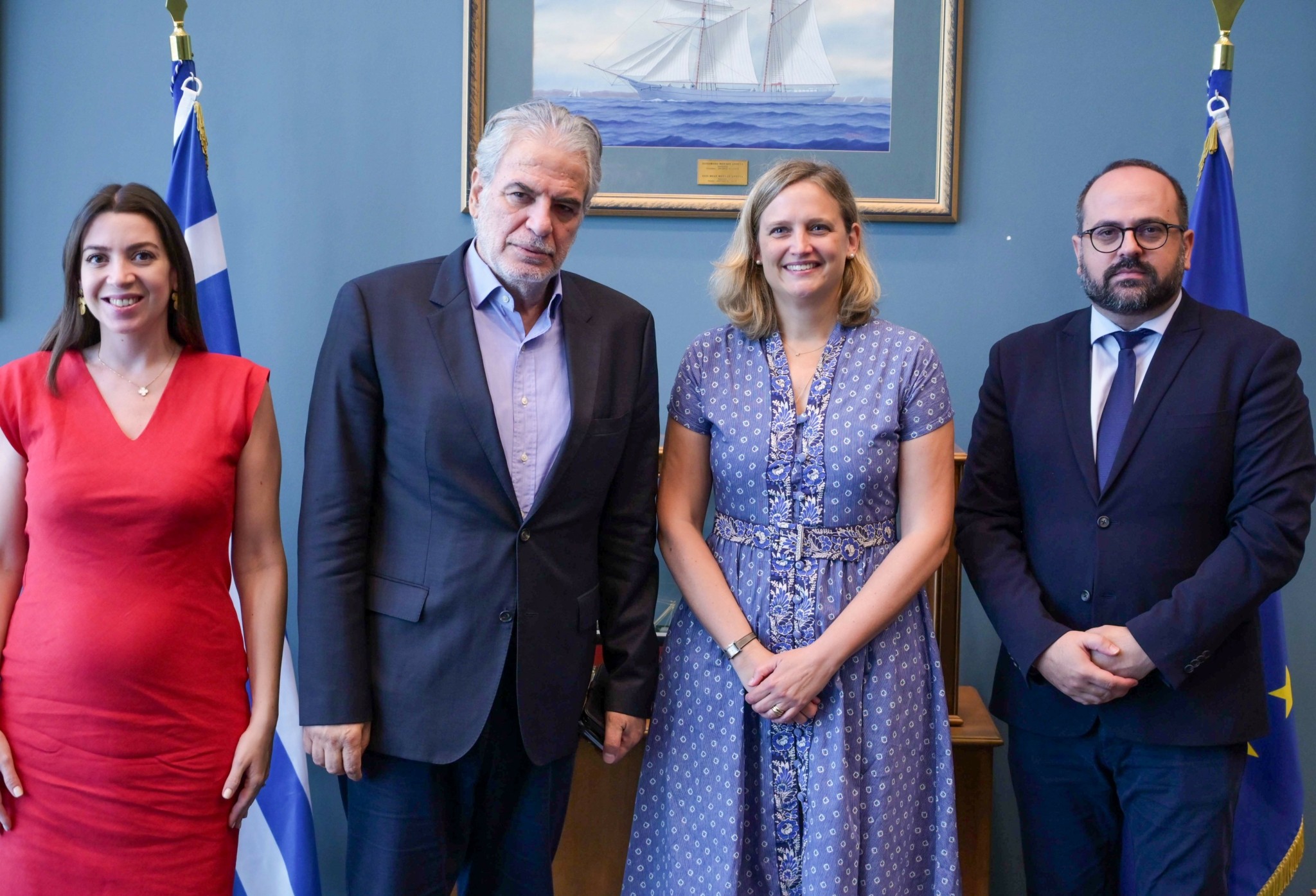 Κρουαζιέρα: Δέσμευση να διατηρήσουν το ημερήσιο ανώτατο όριο 8.000 επισκεπτών κρουαζιέρας στη Σαντορίνη