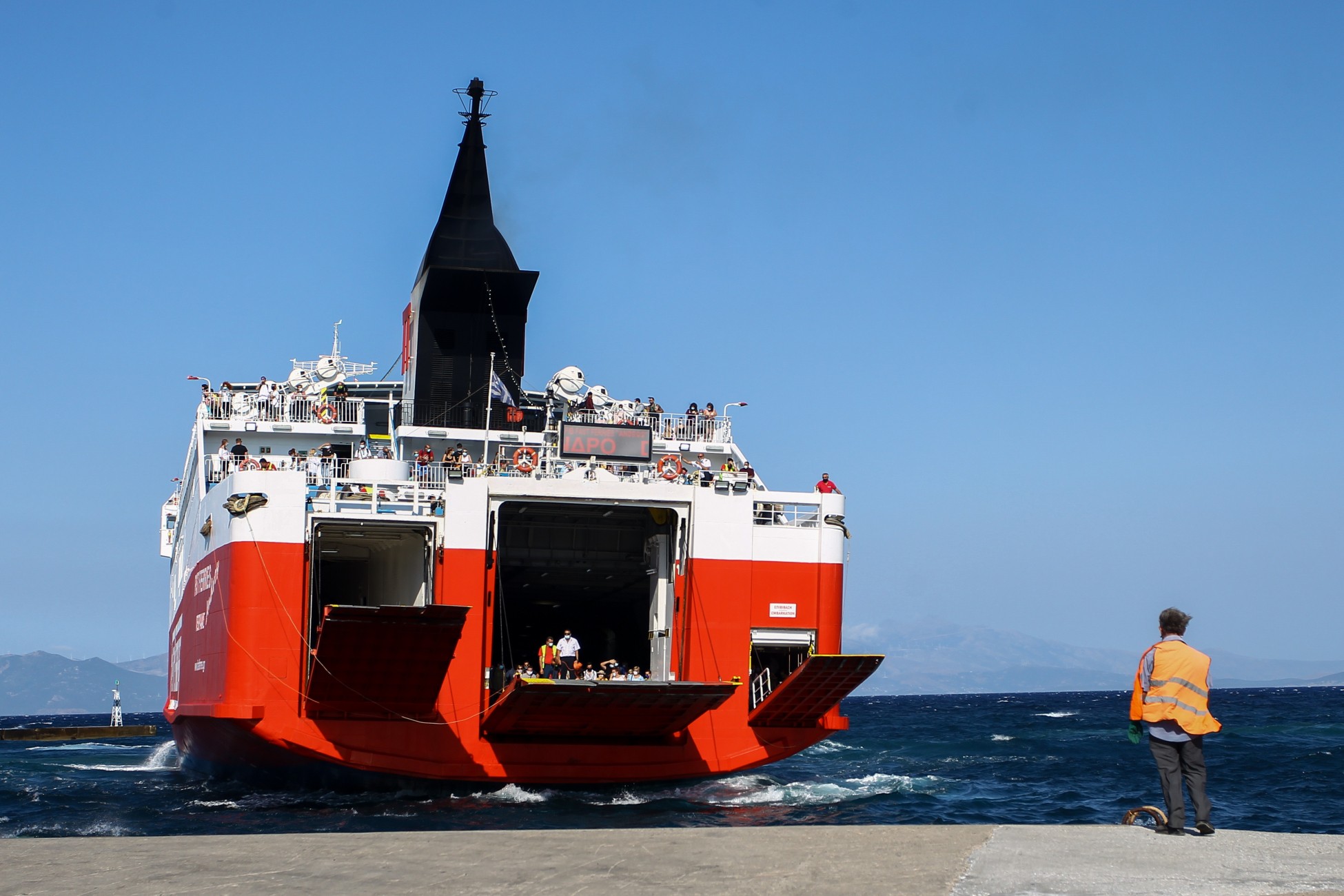 Άνω των 40 ετών το 41% των πλοίων της ακτοπλοΐας το 2035