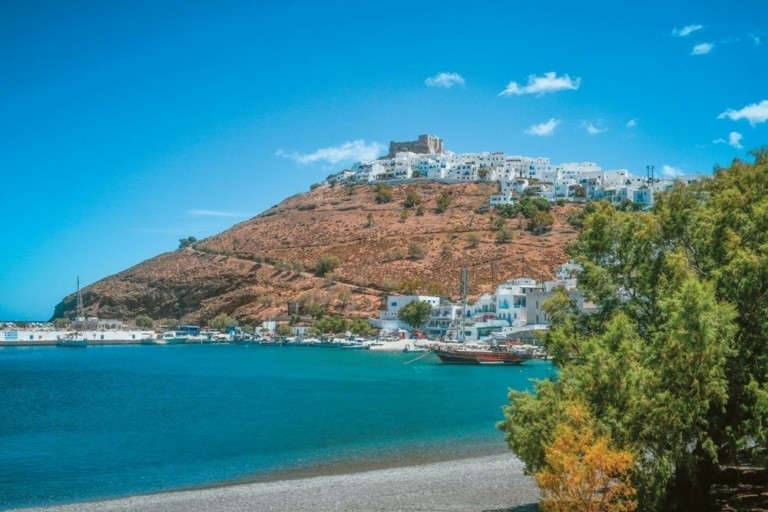 Ένα ελληνικό νησί στα επτά «κρυμμένα πετράδια» του πλανήτη για το 2025