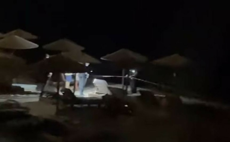 Αποκλείστηκε παραλία της Χίου – Εντοπίστηκε άγνωστο αντικείμενο στον βυθό