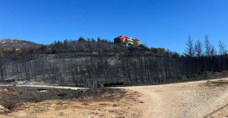 Bloomberg: Καταιγίδες απειλούν την Ελλάδα και τα Βαλκάνια – Η ακραία ζέστη μαστίζει την Ισπανία