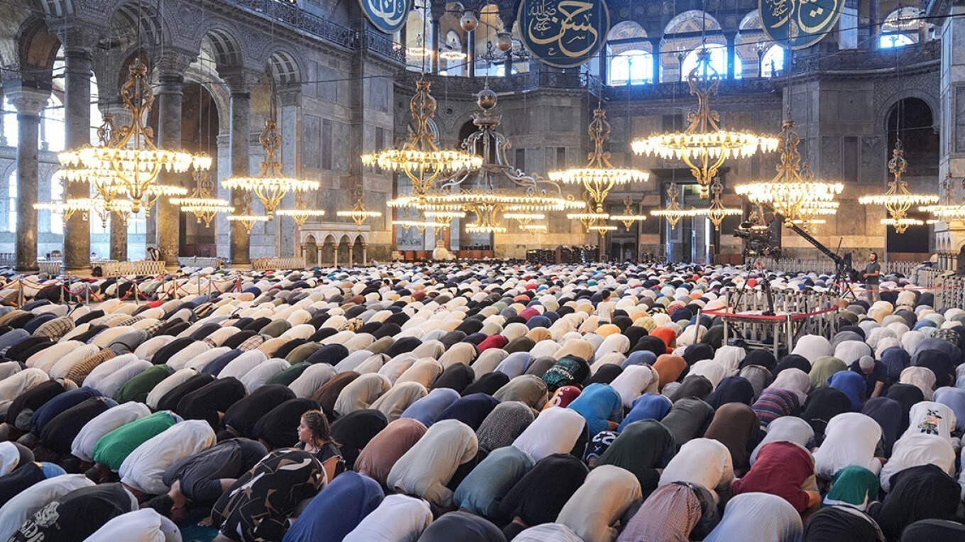 Τουρκία: Τελέστηκε μνημόσυνο στην Αγία Σοφία για τον ηγέτη της Χαμάς (vid)