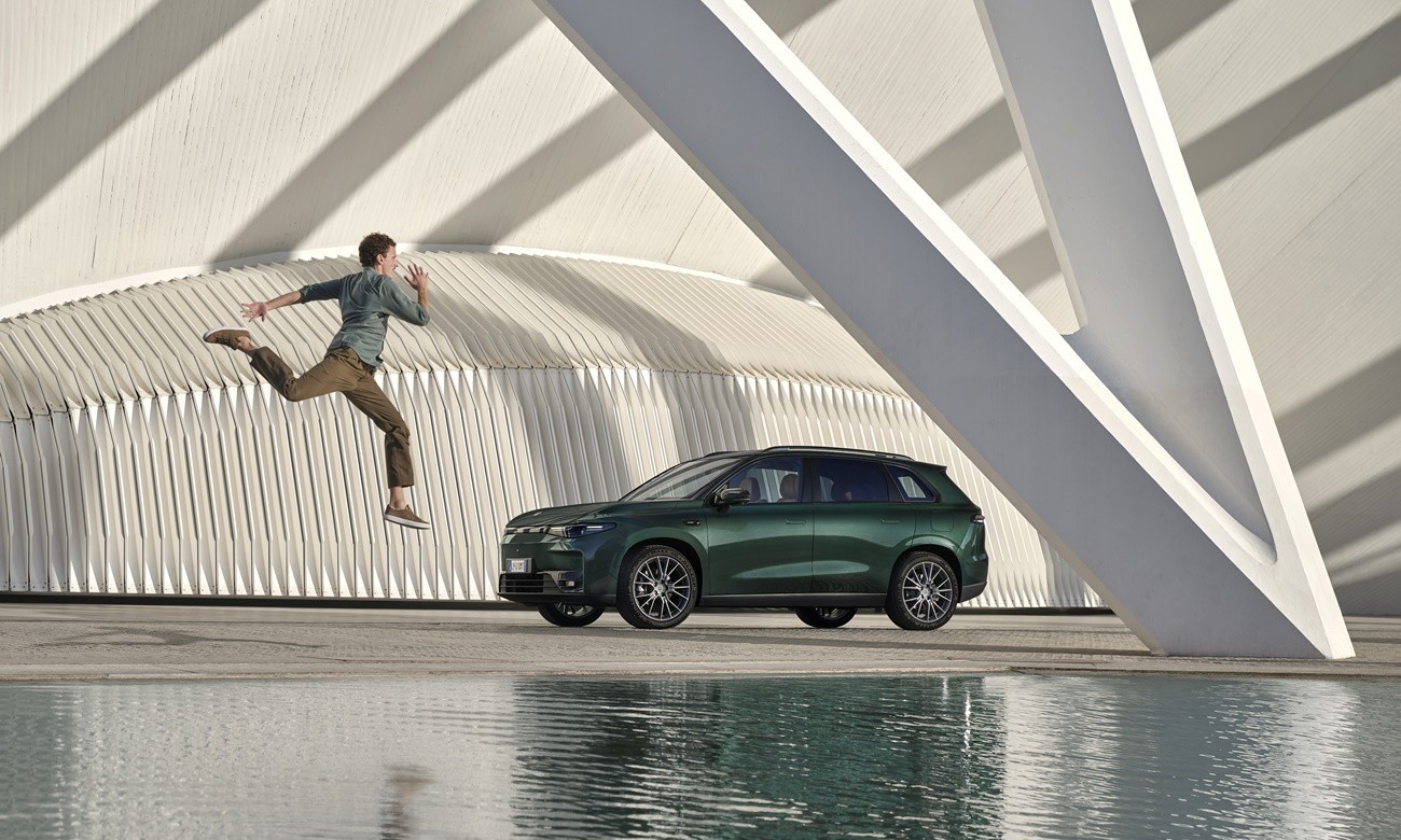 Η Leapmotor και η Stellantis ξεκινούν τις πωλήσεις στην Ευρώπη