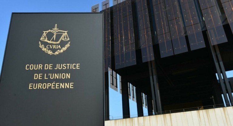 Βρυξέλλες vs Apple: Την Τρίτη η απόφαση του Ευρωπαϊκού Δικαστηρίου – Οι νέες εσωτερικές ισορροπίες στην Κομισιόν