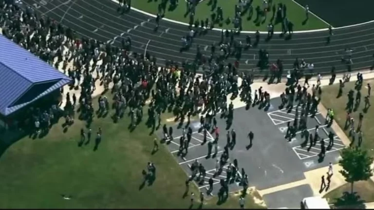 Τζόρτζια: Δώρο από τον πατέρα του το όπλο με το οποίο ο 14χρονος σκότωσε 4 άτομα σε σχολείο