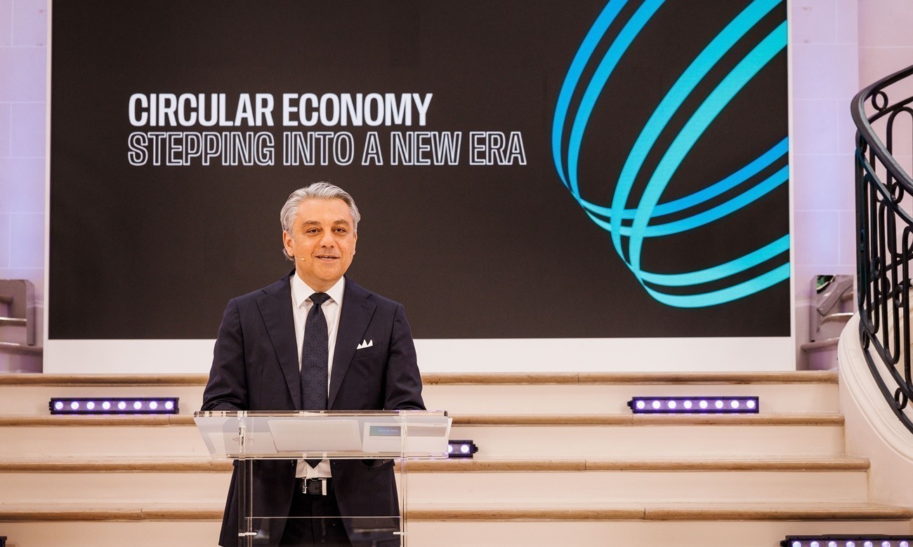 Γιατί οι αυτοκινητοβιομηχανίες κινδυνεύουν με πρόστιμα δισεκατομμυρίων