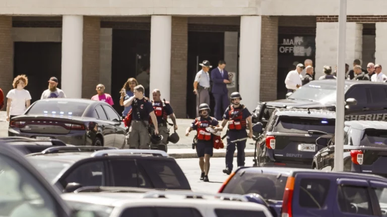 Τζόρτζια: Ο 14χρονος που σκότωσε 4 μαθητές και καθηγητές ήταν στο ραντάρ του FBI