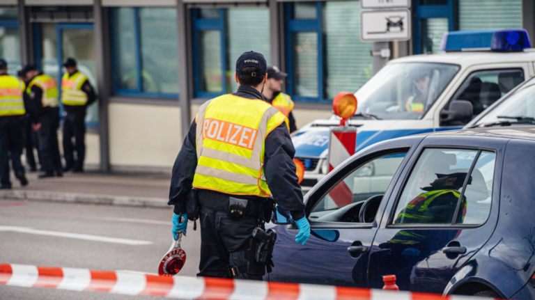 Μεταναστευτικό: Τι συζήτησε ο Παναγιωτόπουλος στο Βερολίνο