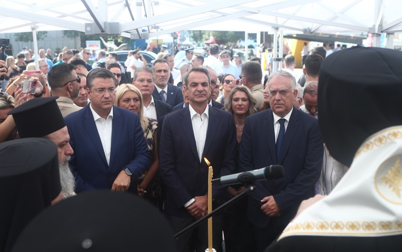 Μητσοτάκης στη ΔΕΘ: Συναντήθηκε με τον αντικαγκελάριο Χάμπεκ – Πήρε εύσημα για την ελληνική οικονομία (pic)