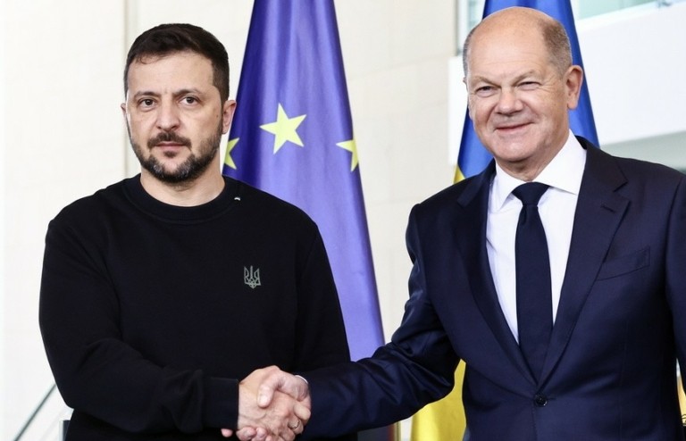 Στρατιωτική βοήθεια 1,4 δισ. ευρώ για την Ουκρανία ανακοίνωσε ο καγκελάριος Σολτς