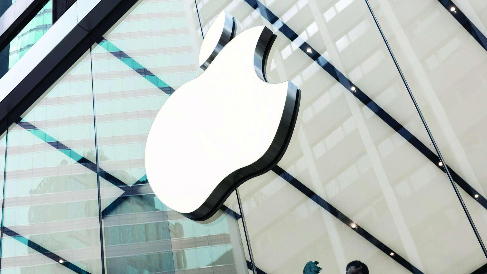 Iρλανδία: Πώς θα χρησιμοποιήσει τα $14 δισ. του φορολογικού «μποναμά» της Apple