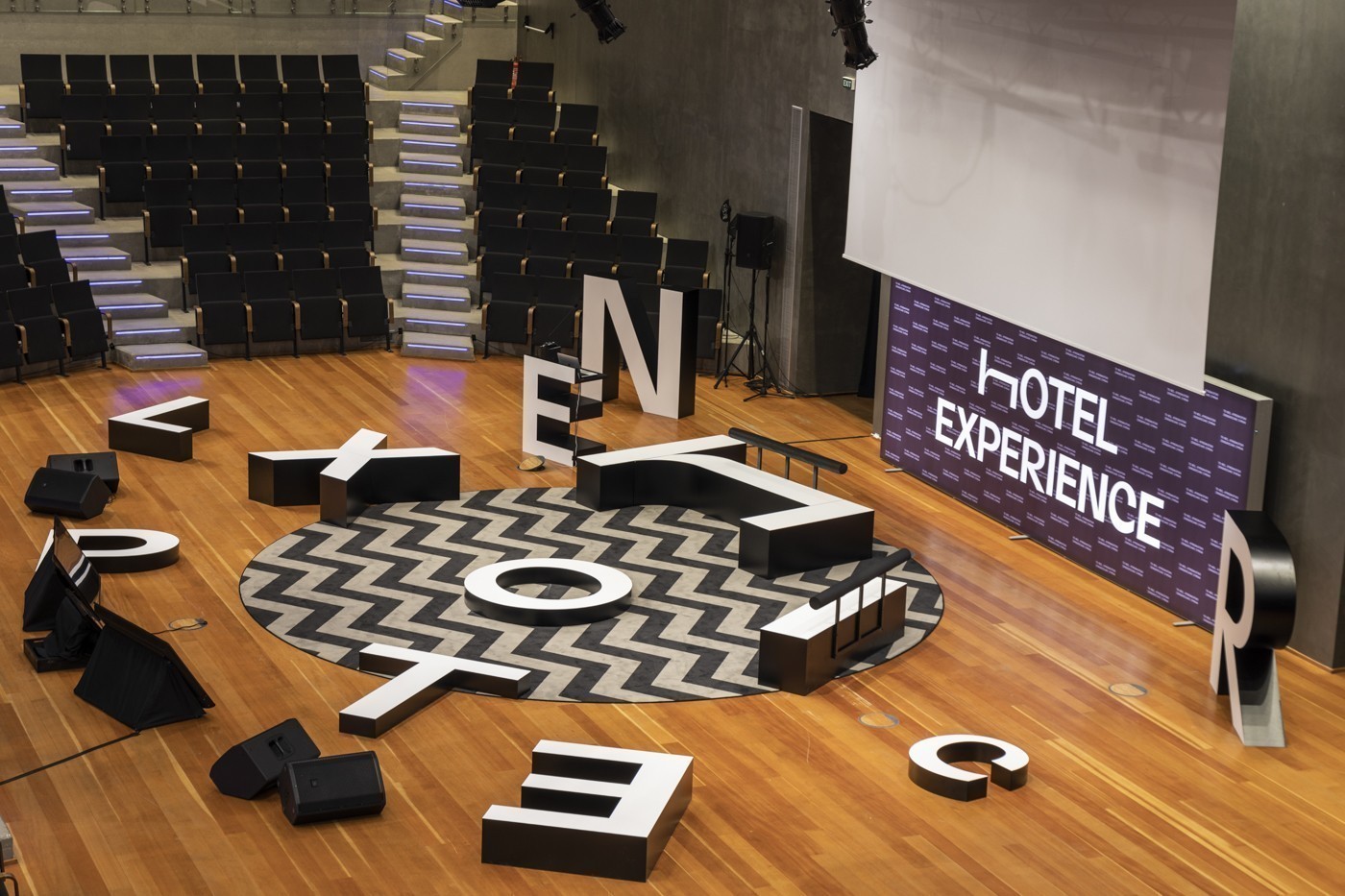 50 πράγματα που μας έμαθε το “Hotel Experience”