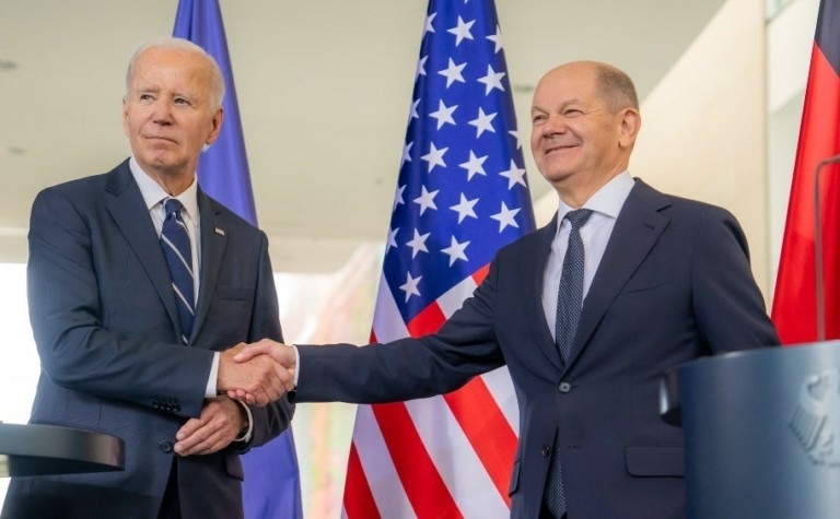 Πόσο κοντά είναι πράγματι Γερμανία και ΗΠΑ;