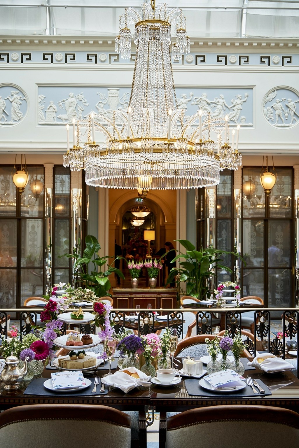 Η εμπειρία του απογευματινού τσαγιού στο “The Lanesborough” του Λονδίνου