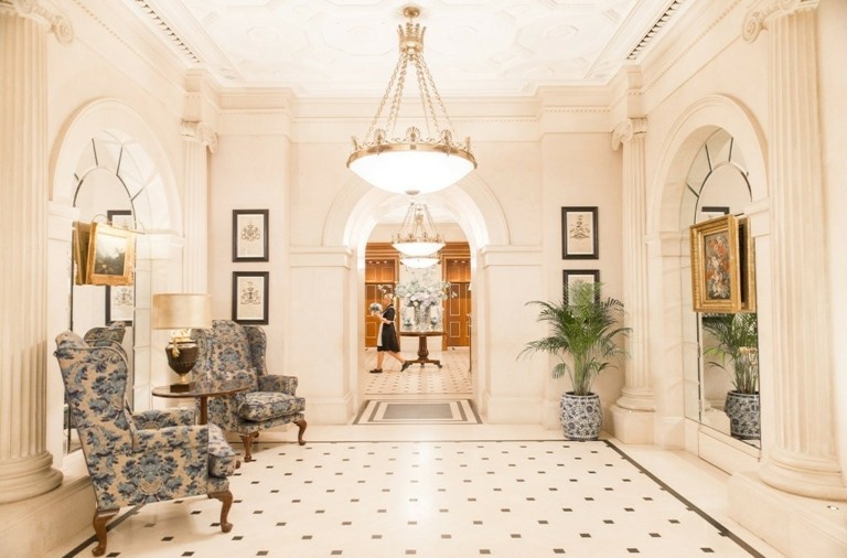 Η εμπειρία του απογευματινού τσαγιού στο “The Lanesborough” του Λονδίνου