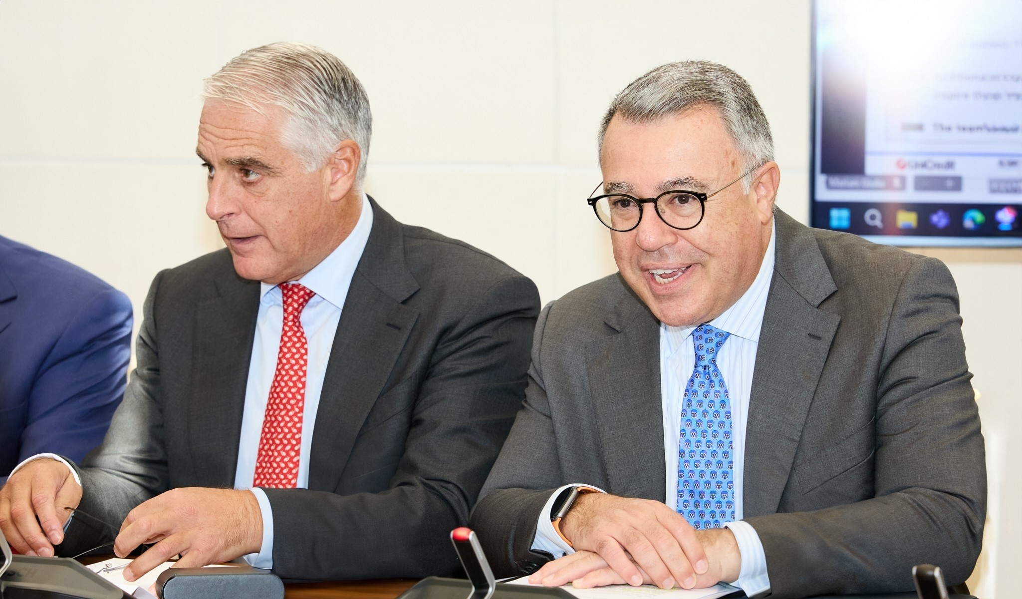 UniCredit: Αυξάνει στο 29,5% το ποσοστό της στην Alpha Bank