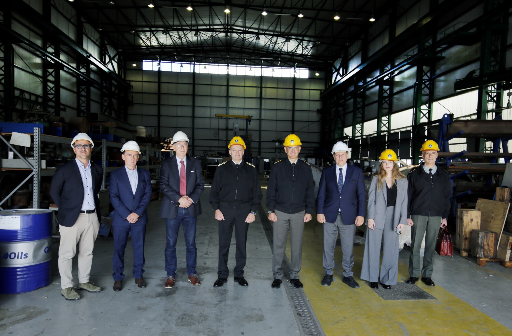 Επίσκεψη στα Ναυπηγεία Σκαραμαγκά των Αρχηγών ΓΕΕΘΑ και ΓΕΝ (pics)