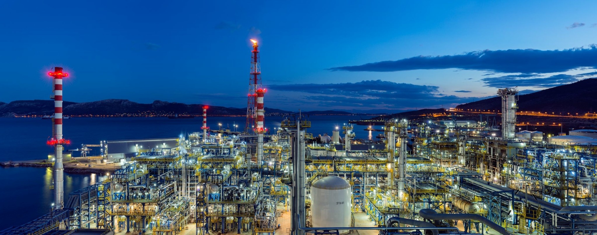 HELLENiQ ENERGY: Άλμα στο μέλλον της Ενέργειας με οδηγό το «Vision 2025»