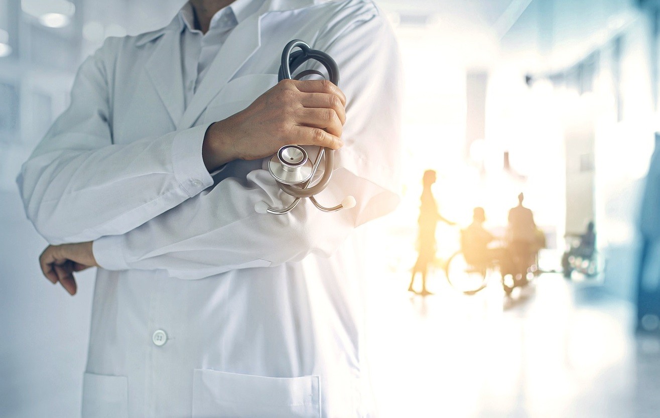 «Προσωπικός γιατρός»: Με ομιλία Μητσοτάκη εισάγεται το νομοσχέδιο στη Βουλή – Τι αλλάζει