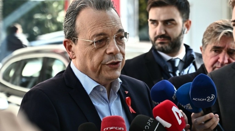 Μπαράζ συσκέψεων στην Κουμουνδούρου – «Ομάδα κρούσης» ετοιμάζει ο Φάμελλος