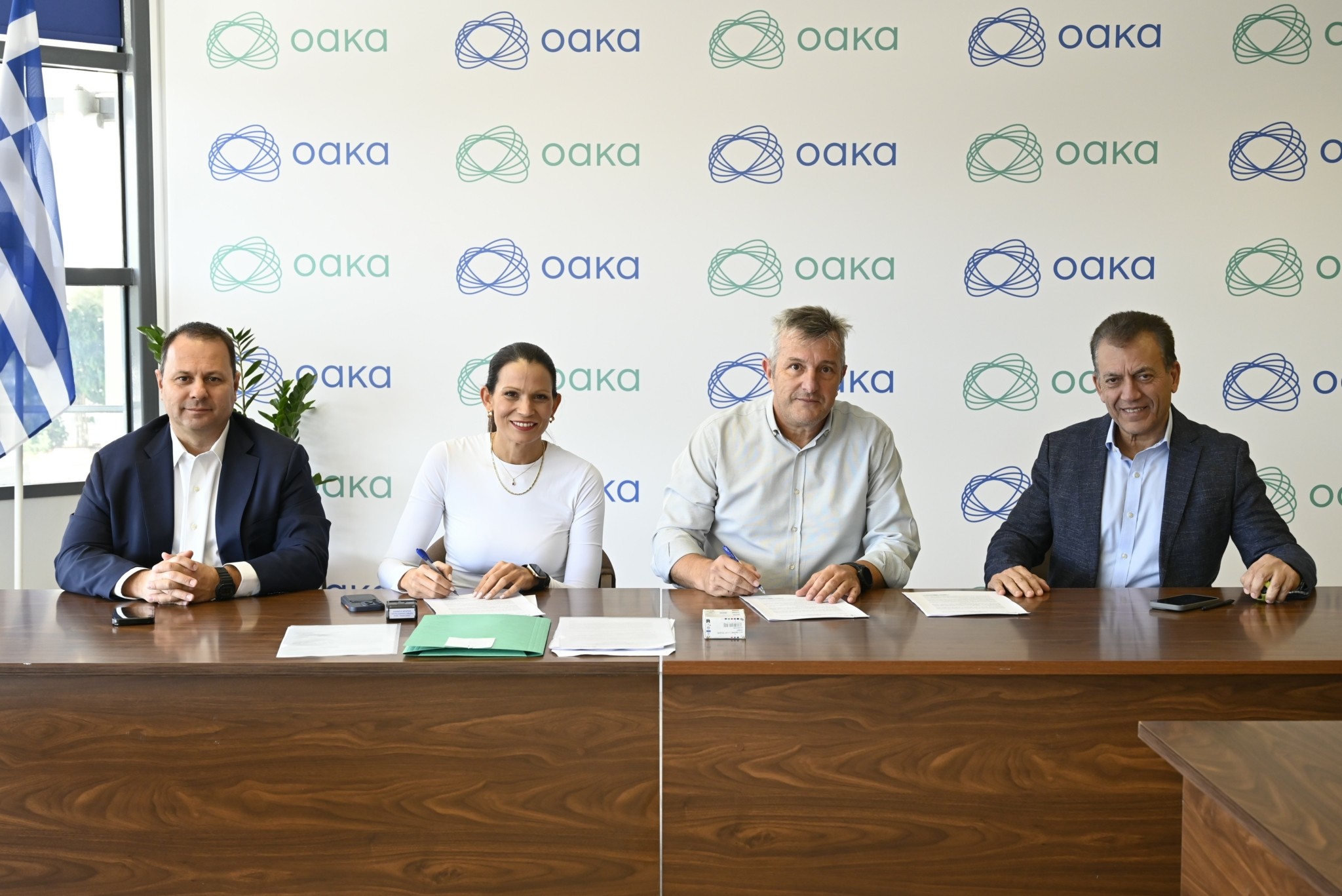 ΤΑΙΠΕΔ: Υπογραφή σύμβασης €5,5 εκατ. για την αποκατάσταση των δύο εισόδων του ΟΑΚΑ