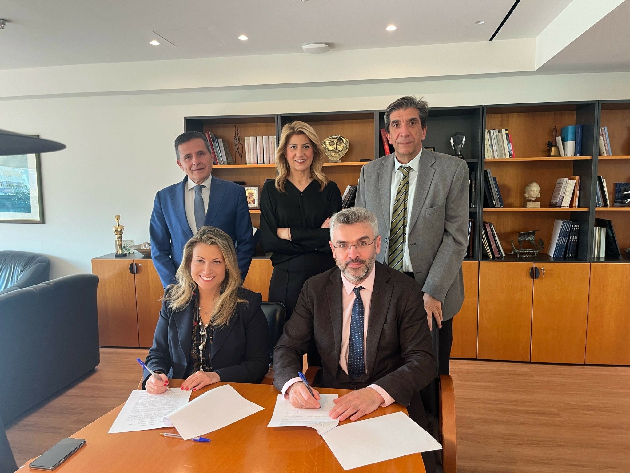 Μνημόνιο Συνεργασίας ΡΑΑΕΥ-Επιτροπής Κεφαλαιαγοράς