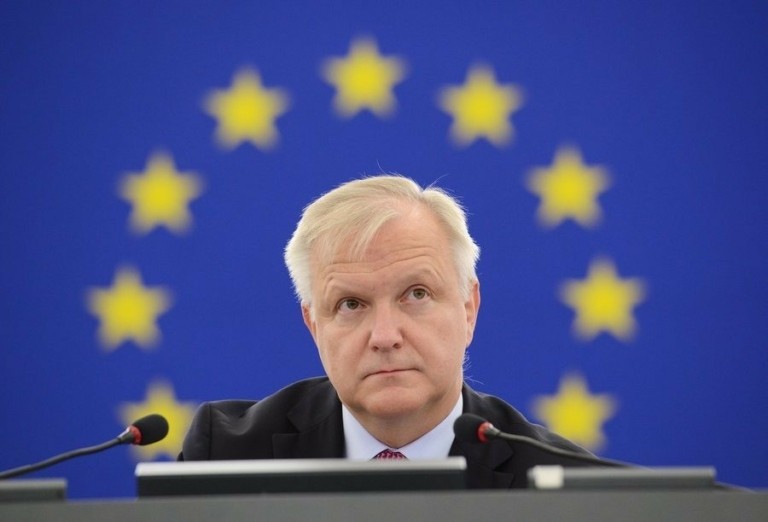 Όλι Ρεν (ΕΚΤ): Ξεκάθαρη η μείωση στα επιτόκια με τον πληθωρισμό να σταθεροποιείται