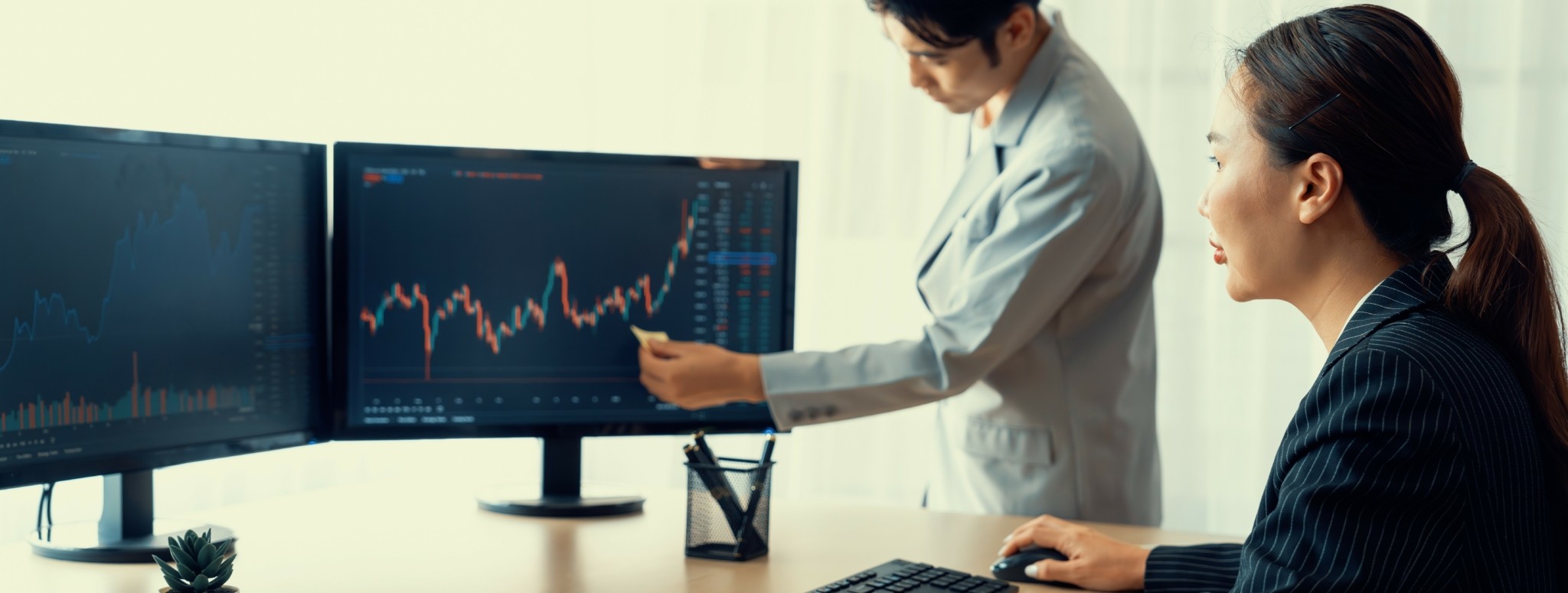 Κέρδη στα ιαπωνικά ταμπλό με όχημα τη συγχώνευση Honda – Nissan