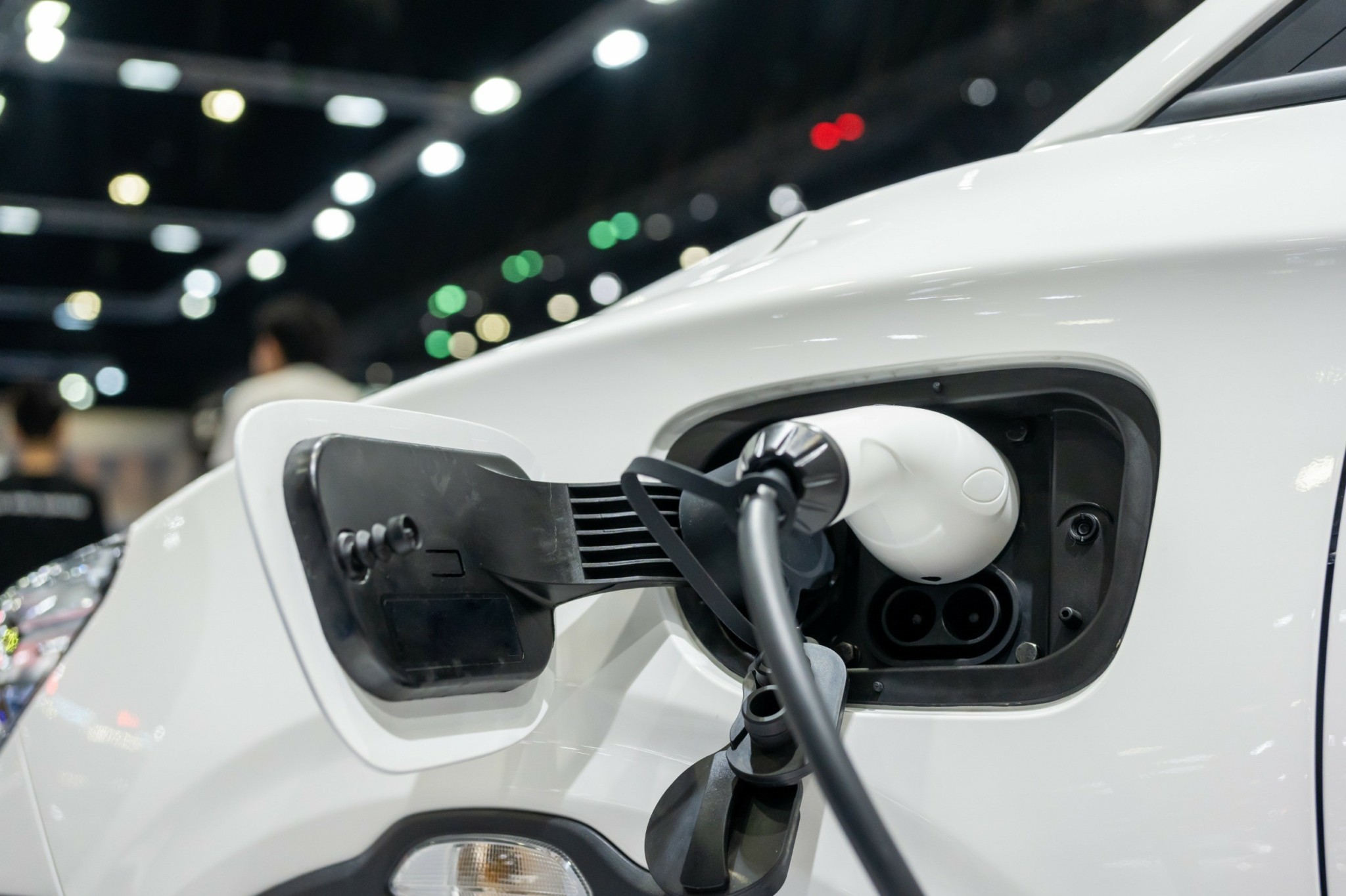 Xiaomi: Άλμα ρεκόρ 101% για τη μετοχή το 2024 με ώθηση από τα outsider ηλεκτρικά οχήματα