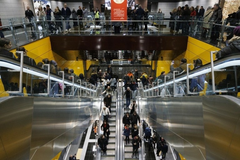 Τέλος στη λαθρεπιβίβαση: Νέα μέτρα και ενίσχυση ελέγχων σε Μετρό και Τραμ