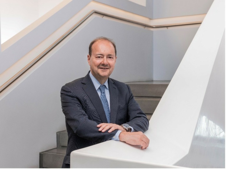 Alpha Bank: Νέος πρόεδρος του διοικητικού συμβουλίου ο Δημήτρης Τσιτσιράγκος