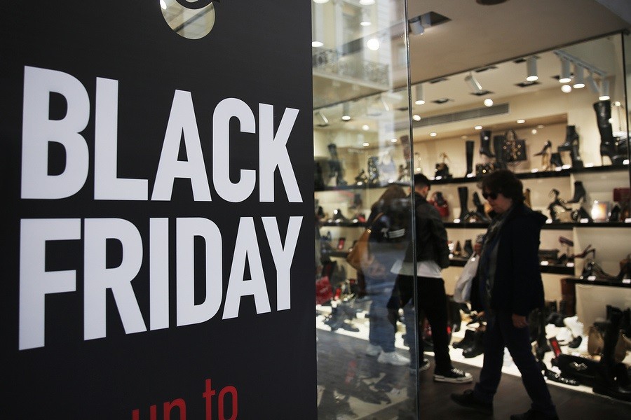 Black Friday – Cyber Monday: Πότε πέφτουν φέτος οι ημέρες με τις μεγάλες προσφορές | Ειδήσεις για την Οικονομία Black Friday – Cyber Monday: Πότε πέφτουν φέτος οι ημέρες με τις μεγάλες προσφορές | Ειδήσεις για την Οικονομία