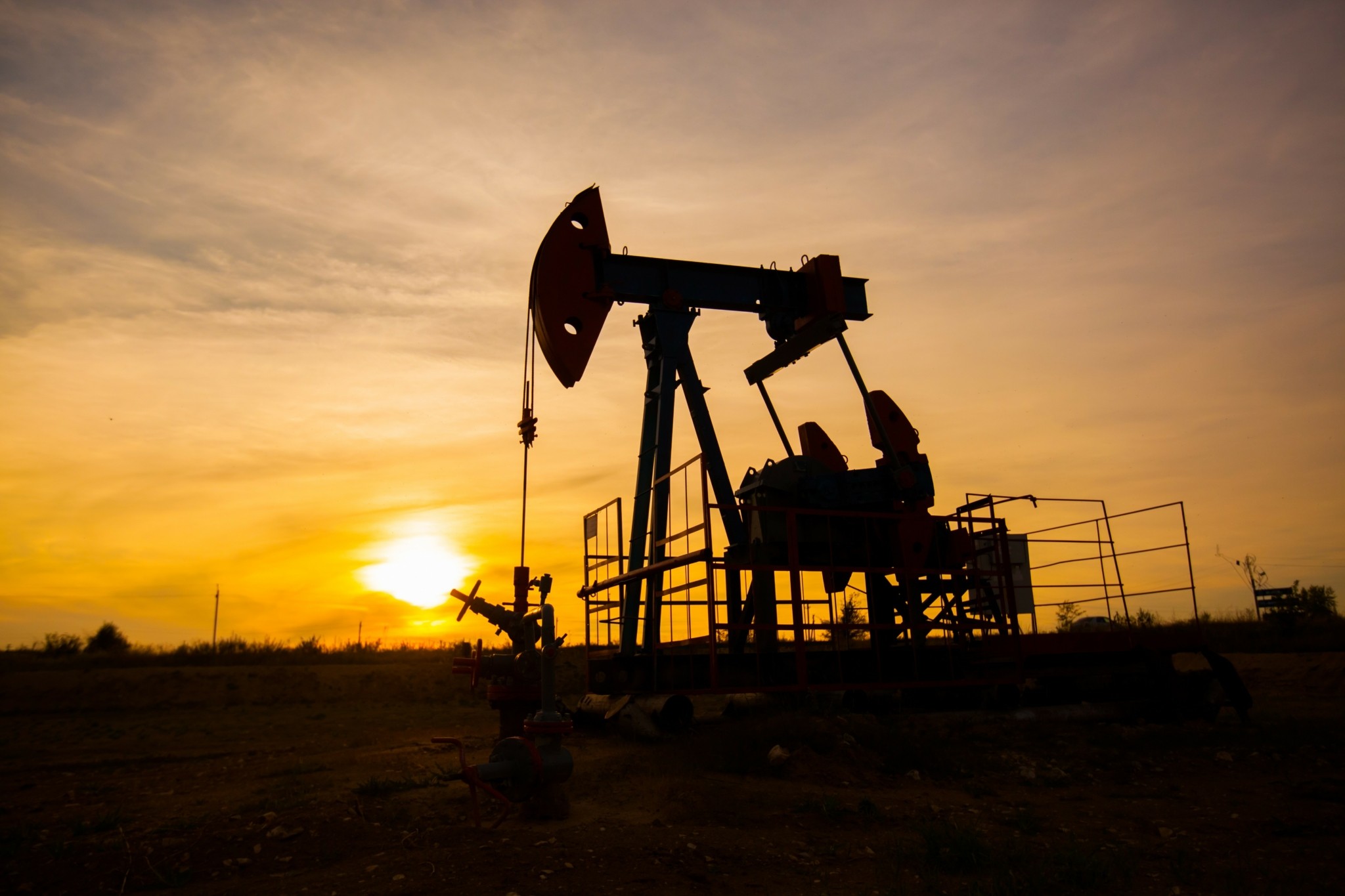 Ο ΟΠΕΚ+ ανησυχεί για τη δέσμευση του Τραμπ να αντλήσει περισσότερο πετρέλαιο