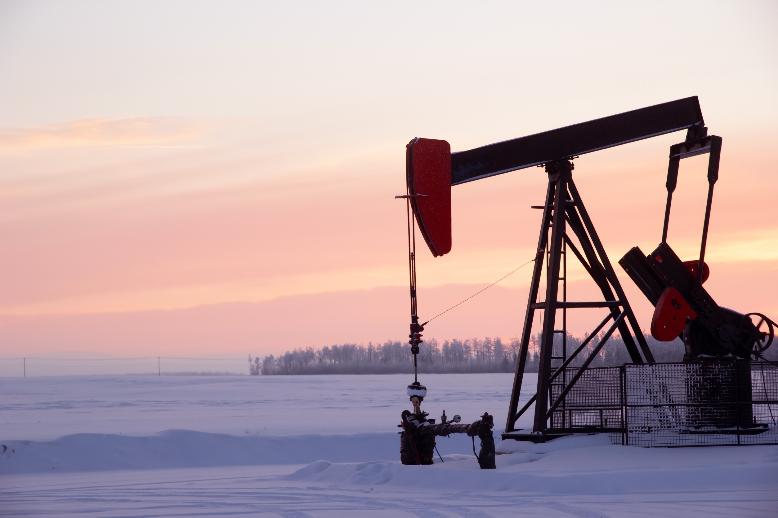 Запасы нефти в США просели сильнее прогнозов аналитиков
