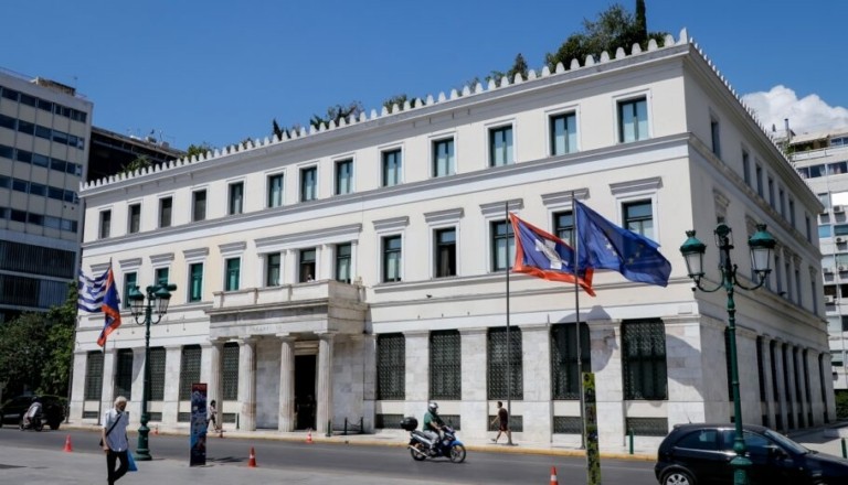 Δήμος Αθηναίων: Προσλήψεις με μισθό έως 2.500 ευρώ – Λήγει σήμερα 23/12 η προσθεσμία