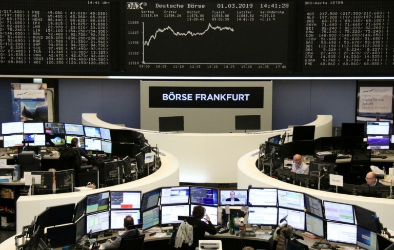 Για πρώτη φορά στην ιστορία του πάνω από τις 20.000 μονάδες ο γερμανικός DAX