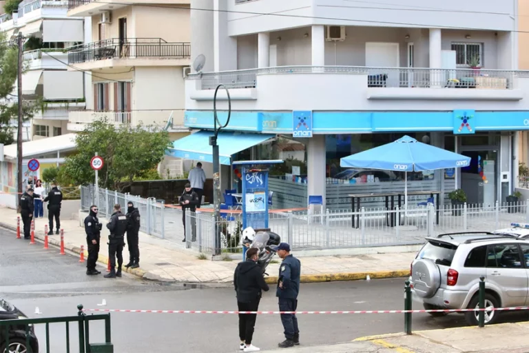 Πυροβολισμοί στην Γλυφάδα – Δύο νεκροί και ένας τραυματίας (upd)