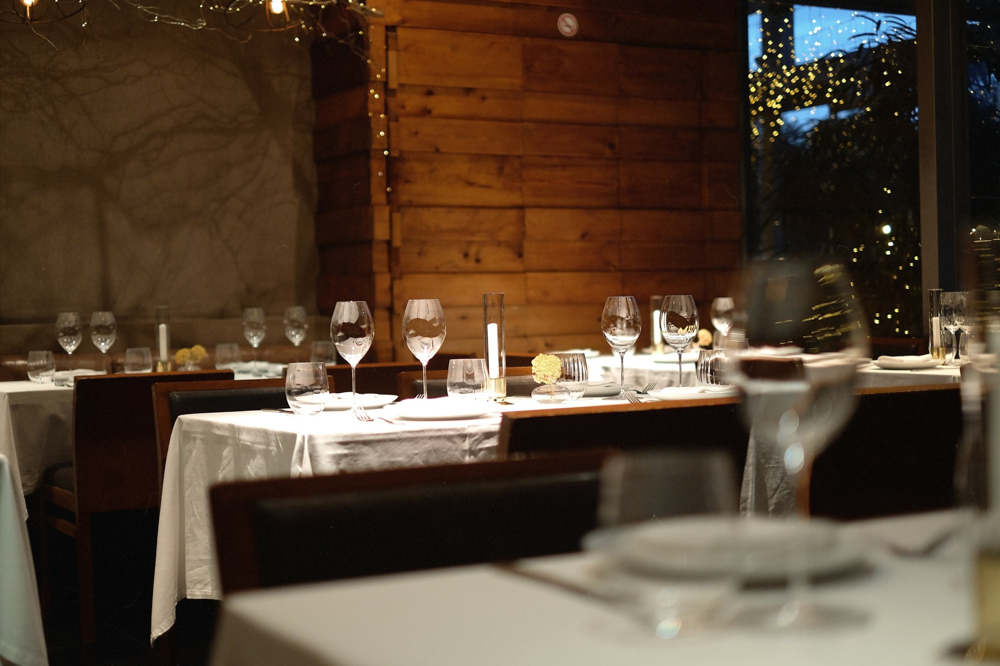 Τα πιάτα και τα κρασιά του άρτιου εορταστικού τραπεζιού