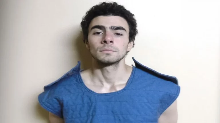 Γόνος πλούσιας οικογένειας και με καλές σπουδές ο άνδρας που κατηγορείται για τη δολοφονία του CEO της ασφαλιστικής