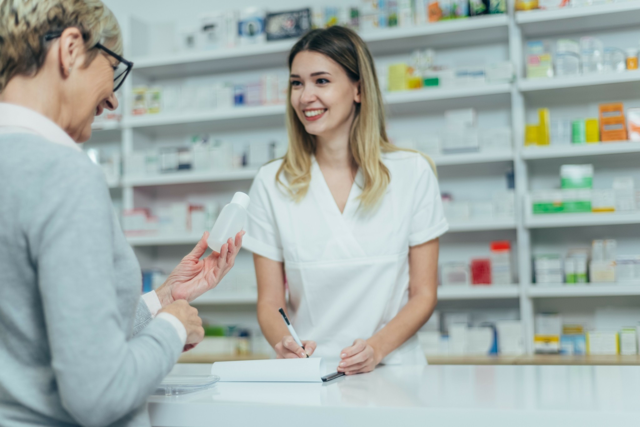 Γιώργος Πακερτζόγλου: Γιατί το φαρμακείο είναι ασφαλής και κερδοφόρα επένδυση