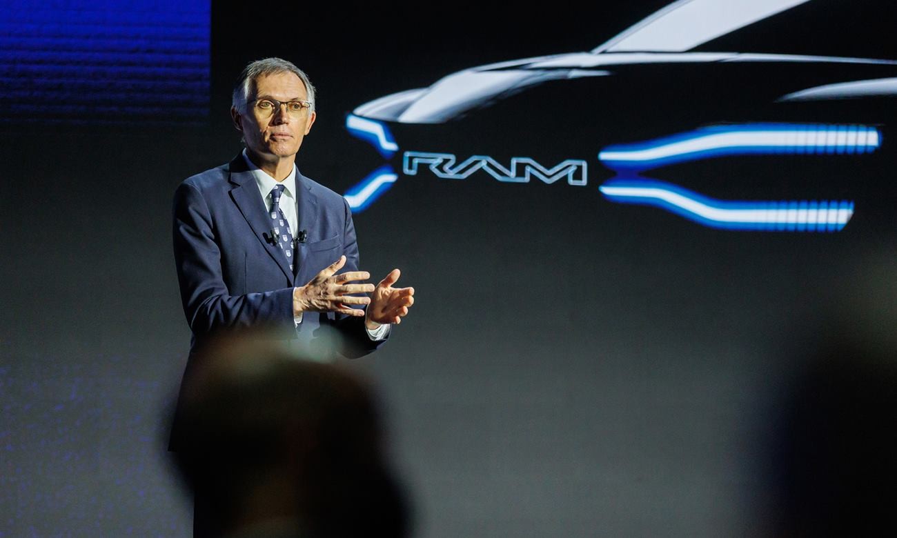 Παραιτήθηκε ο Κάρλος Ταβάρες από τη Stellantis – Με πόσα εκατομμύρια φεύγει