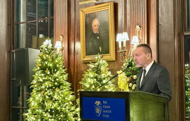 Στουρνάρας: Πώς η Ελλάδα μετέτρεψε την κρίση σε success story – Τα συστημικά πολιτικά κόμματα να επιδείξουν συναίνεση