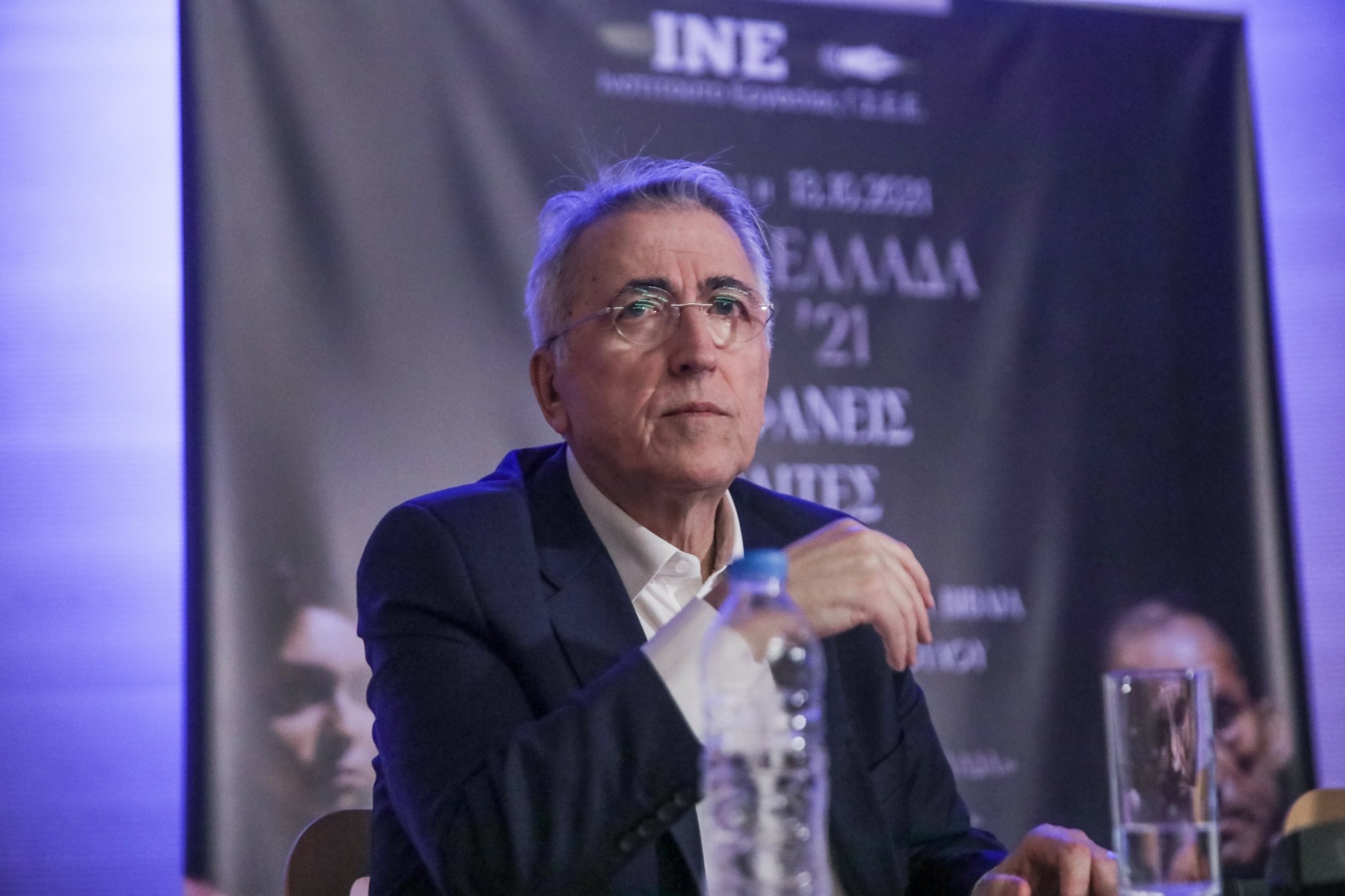 Κατώτατος μισθός: Γιατί η ΓΣΕΕ δεν θα μετάσχει στη διαβούλευση – Εισήγηση για απεργία στις 9/4 (vid)