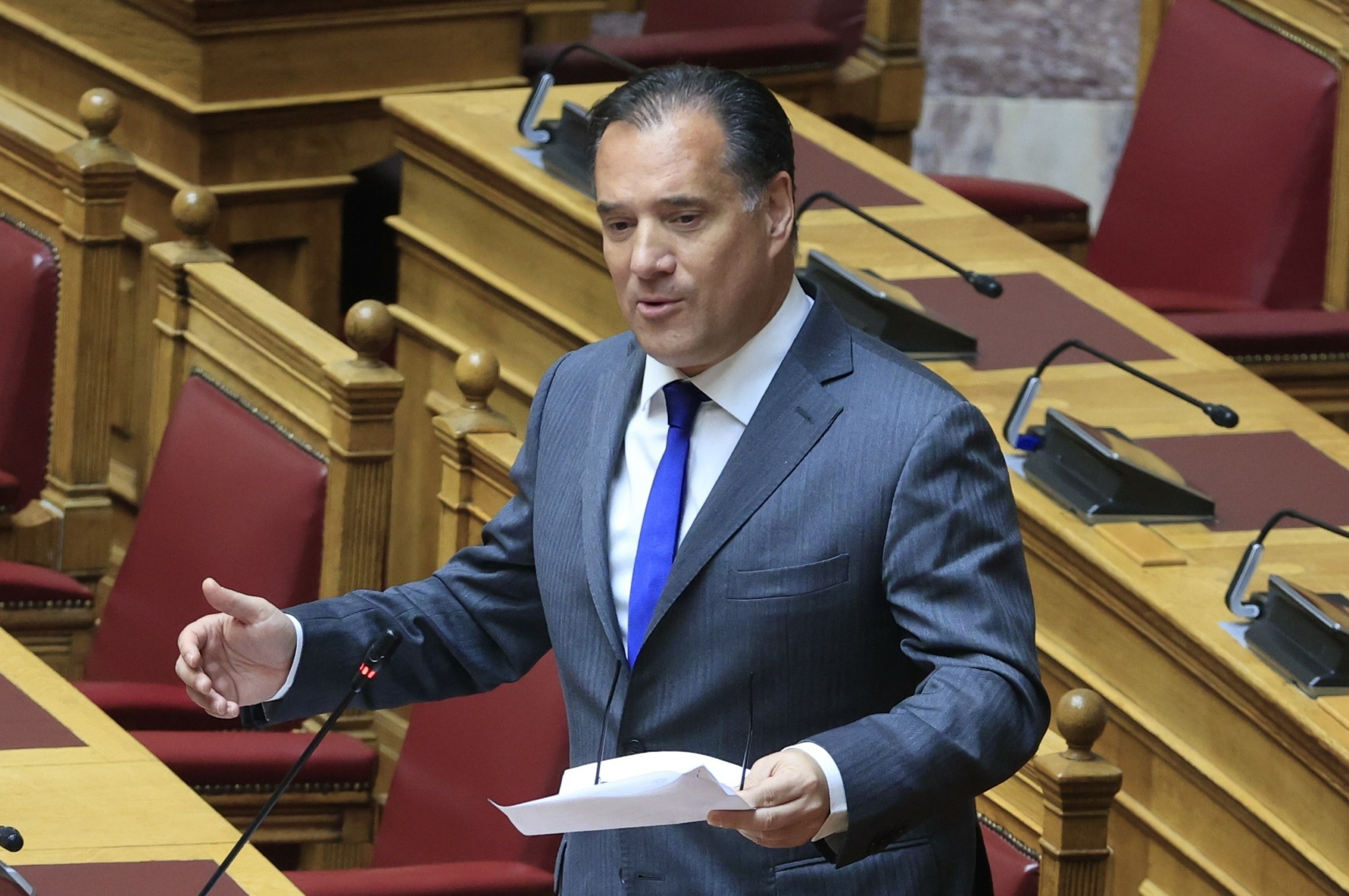 Αιχμές Αδωνι σε Δένδια: «Η μόνη περίπτωση να μη μιλήσω σε τροπολογία μου είναι να είμαι σε ΜΕΘ αλλά και σε κώμα»