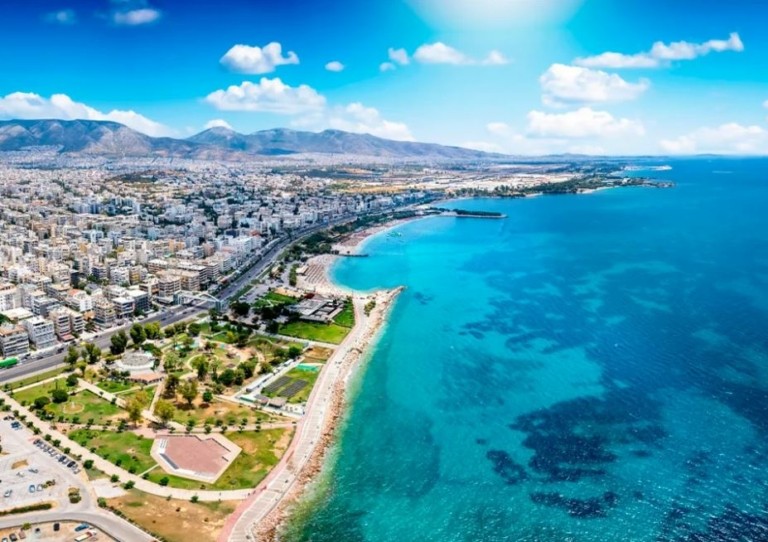 Aγορά πολυτελών ακινήτων: Γιατί επενδύουν στην Ελλάδα – Φορολογικά κίνητρα, στρατηγική τοποθεσία και premium ποιότητα