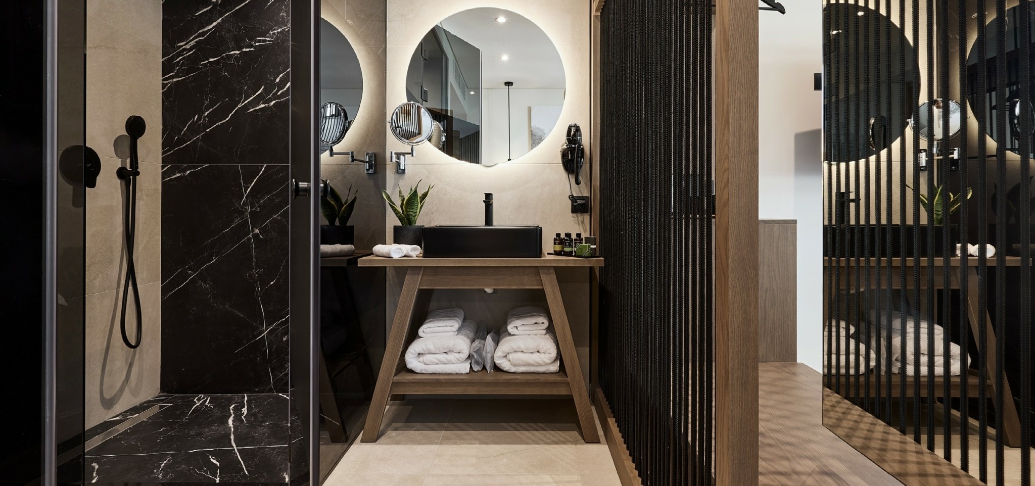 Τρεις τοπ εμπειρίες σε ένα ξενοδοχείο αστικής κομψότητας στον Πειραιά