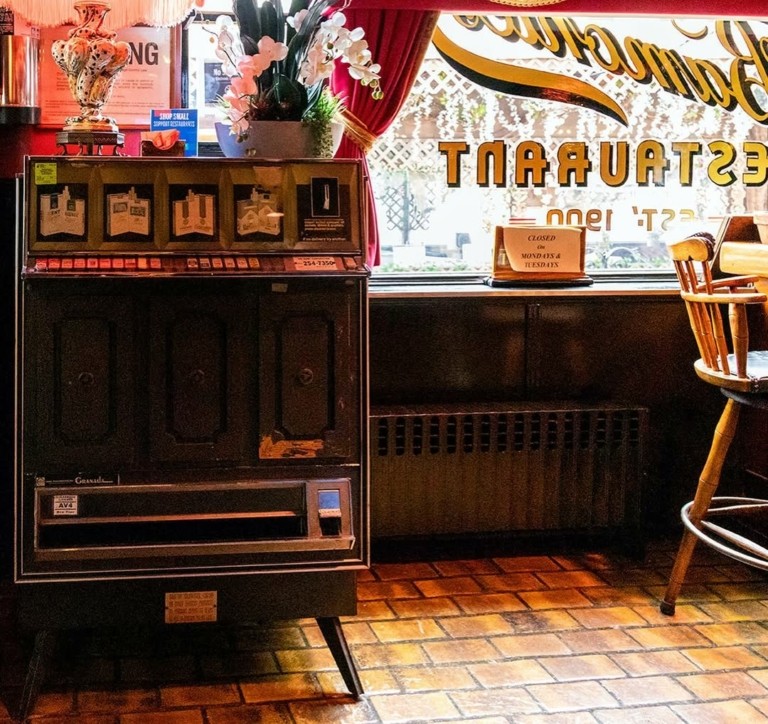 Το εστιατόριο που λάτρεψε η Μαφία είναι ακόμα μια απολαυστική εμπειρία