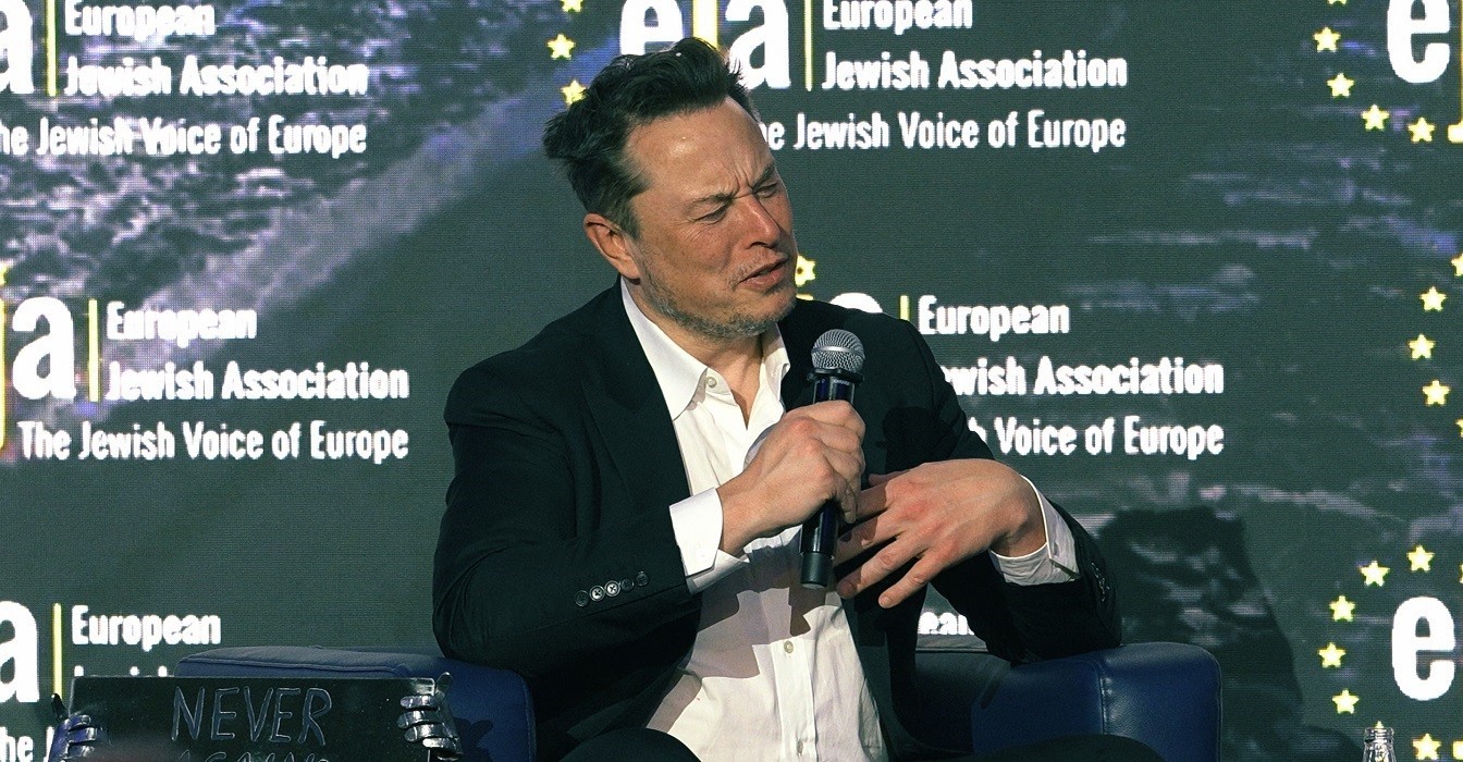 Επίθεση Μασκ κατά του Φάρατζ: «Το Reform UK χρειάζεται νέο ηγέτη» (tweet)