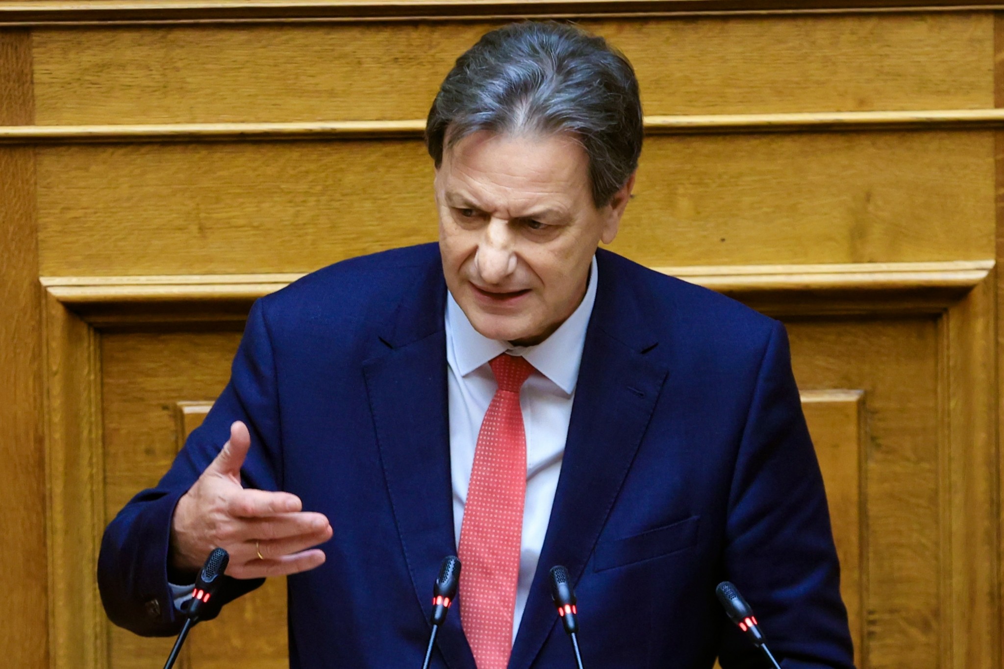 Σκυλακάκης: Καμία παράταση στο νέο Εξοικονομώ (vid)