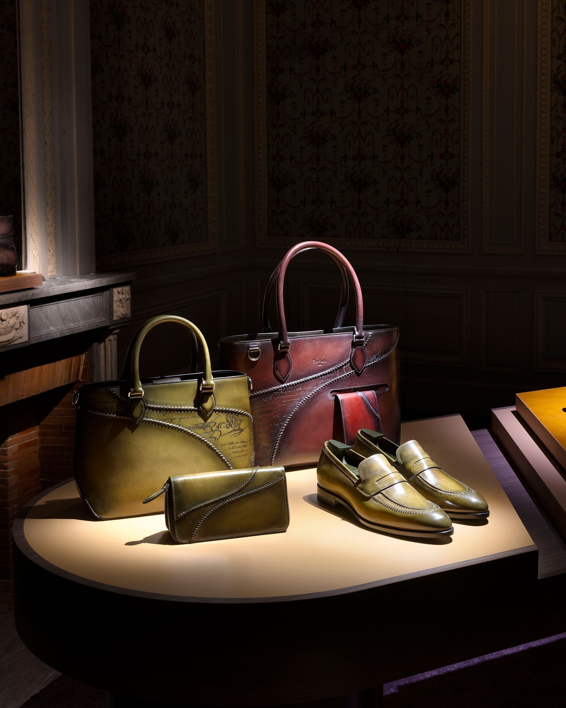 Berluti: Τα χειροποίητα παπούτσια που αποθεώνουν την ατέλεια